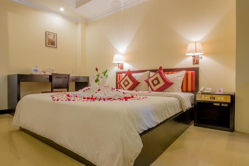Angkor Riviera Hotel Сиемрип Экстерьер фото