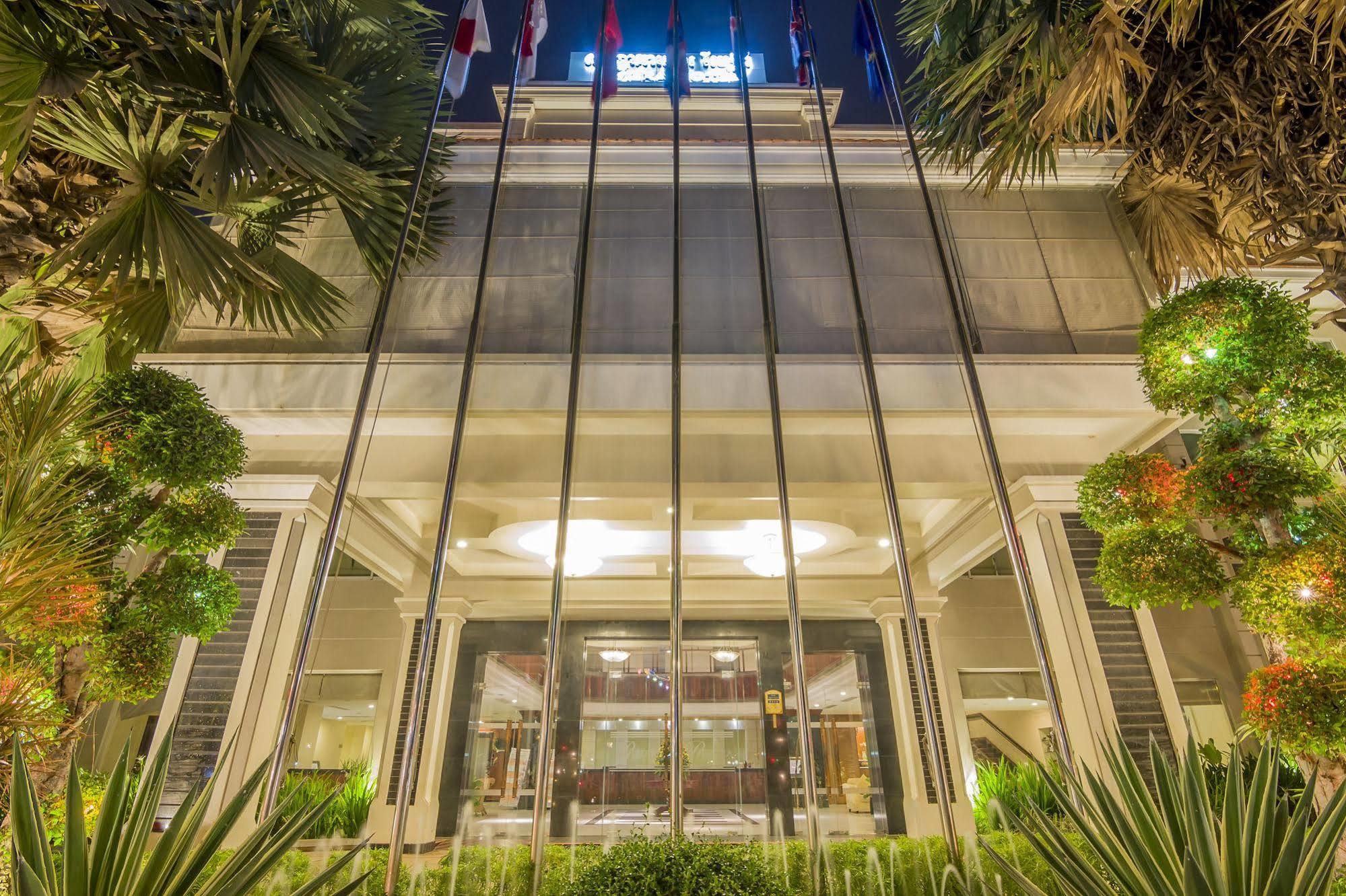 Angkor Riviera Hotel Сиемрип Экстерьер фото
